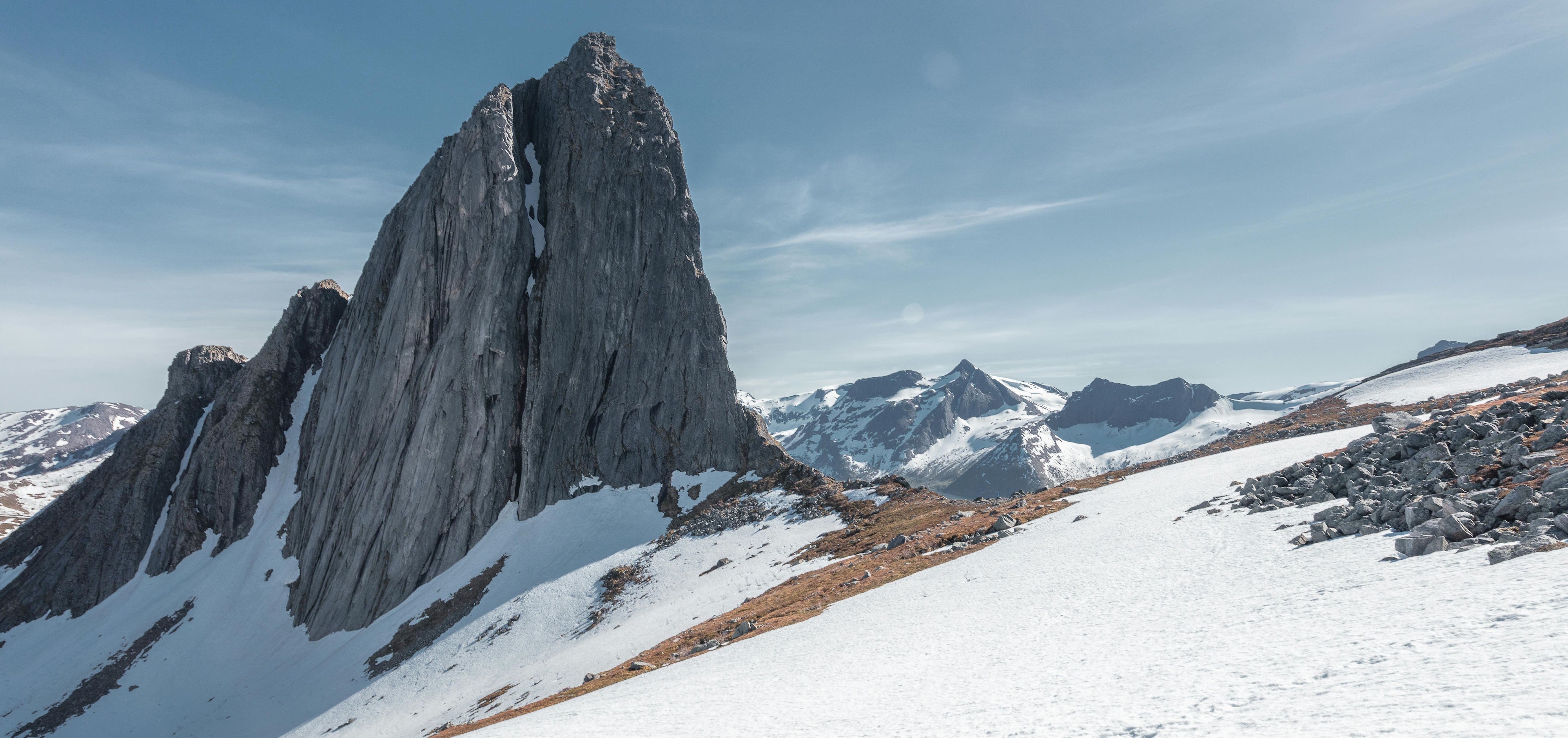 Designing an active floorstander: The Saranna