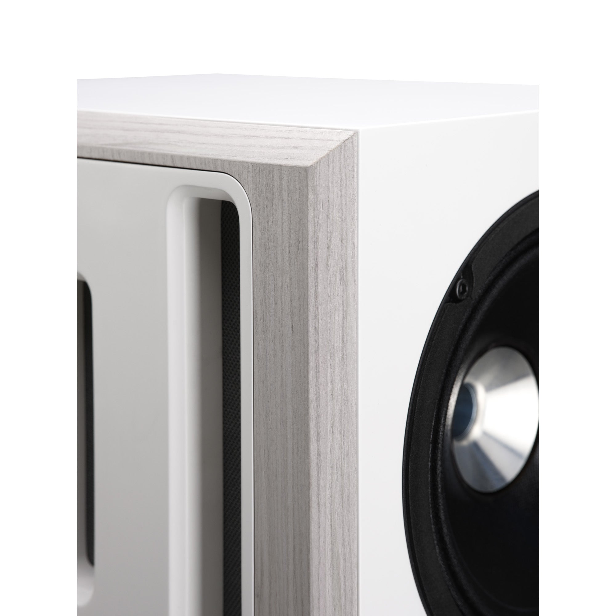 Saranna Full Range Active Floorstander (pair)
